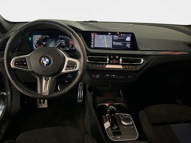 BMW 218 M Sport — photo 12