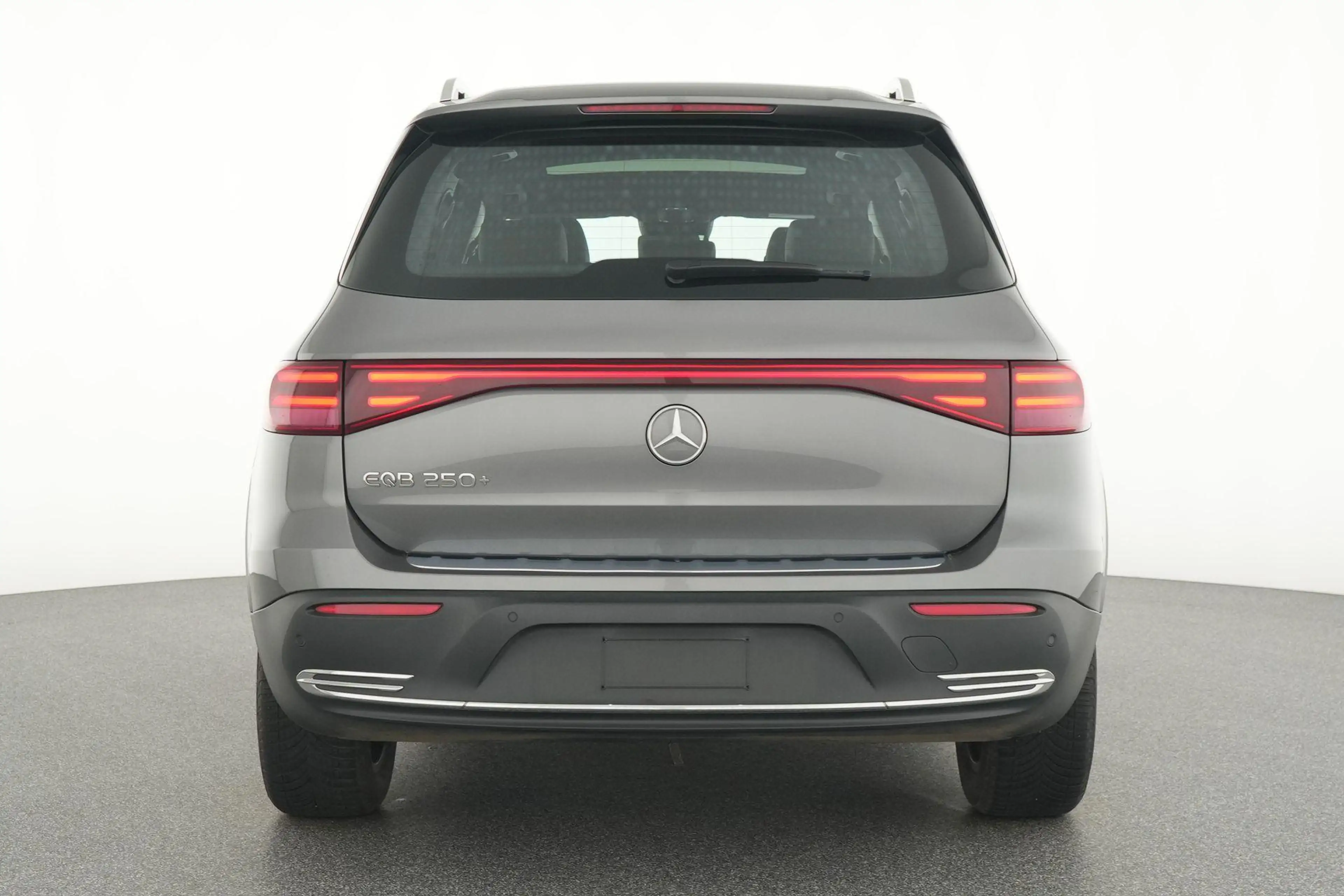 Mercedes-Benz EQB 250 250+ Business Line - 7 Seats — photo 7