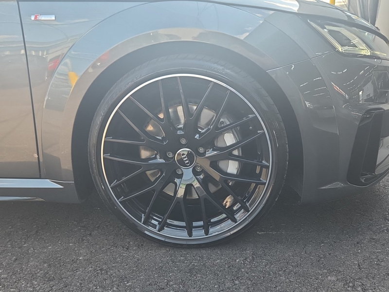 Audi TT 45 TFSI — photo 6