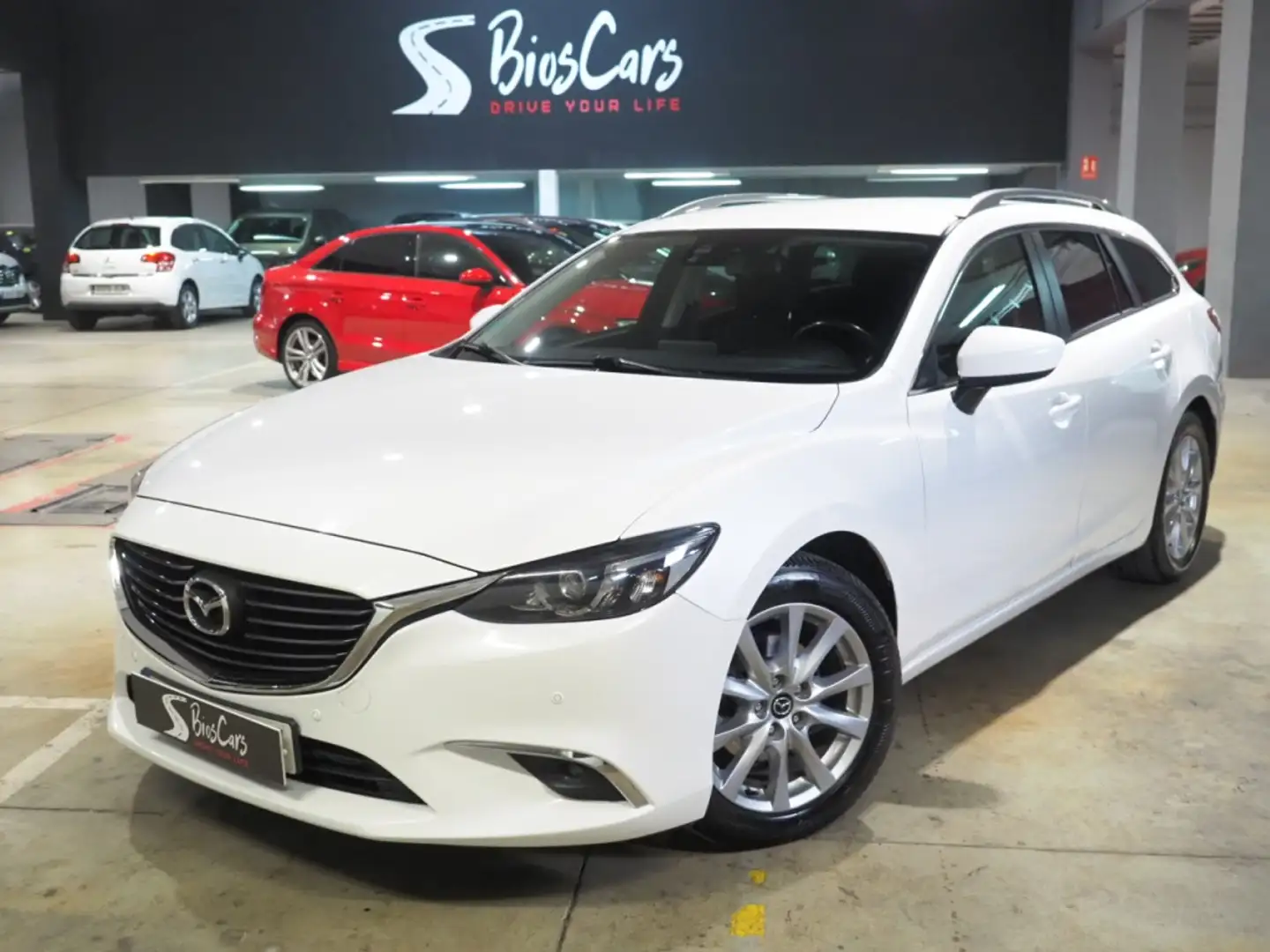 Mazda 6 W. 2.2DE Style + Pack Safety Aut. Blanc - 1