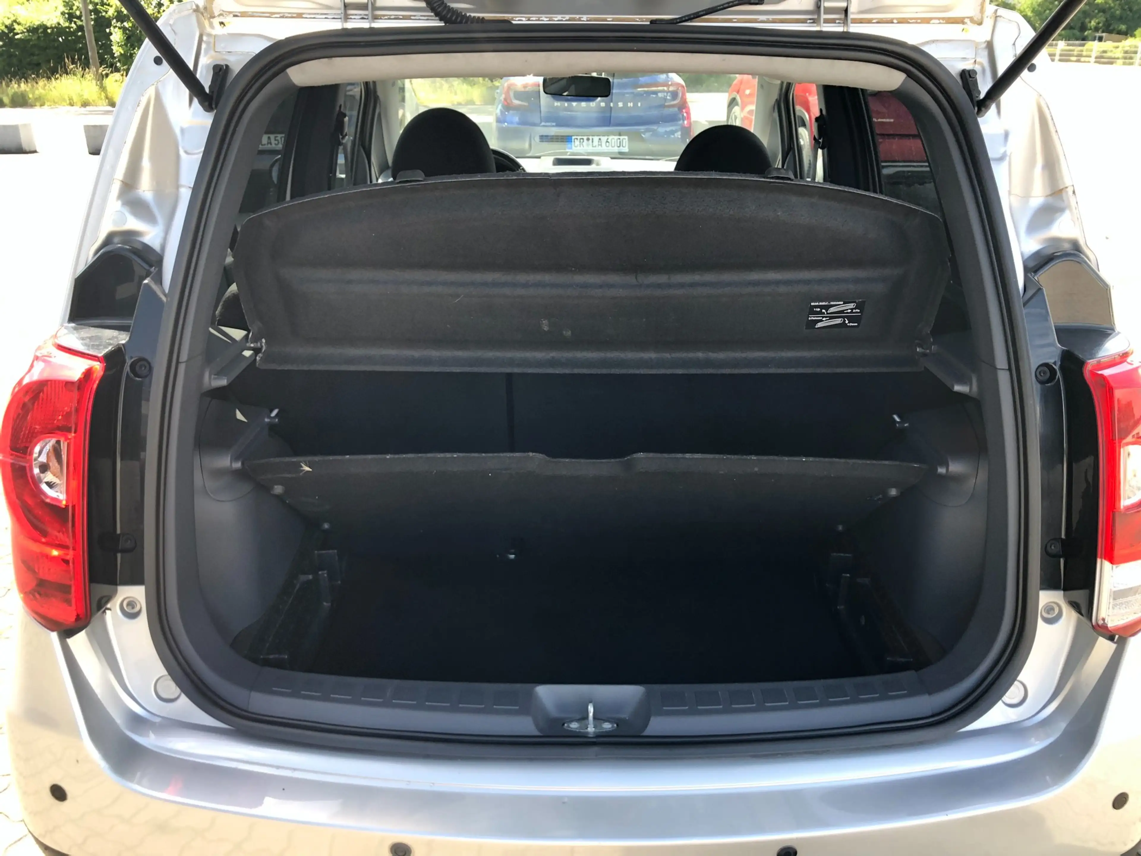 Mitsubishi Colt Colt 3-Türer 1.3 Intense — photo 10