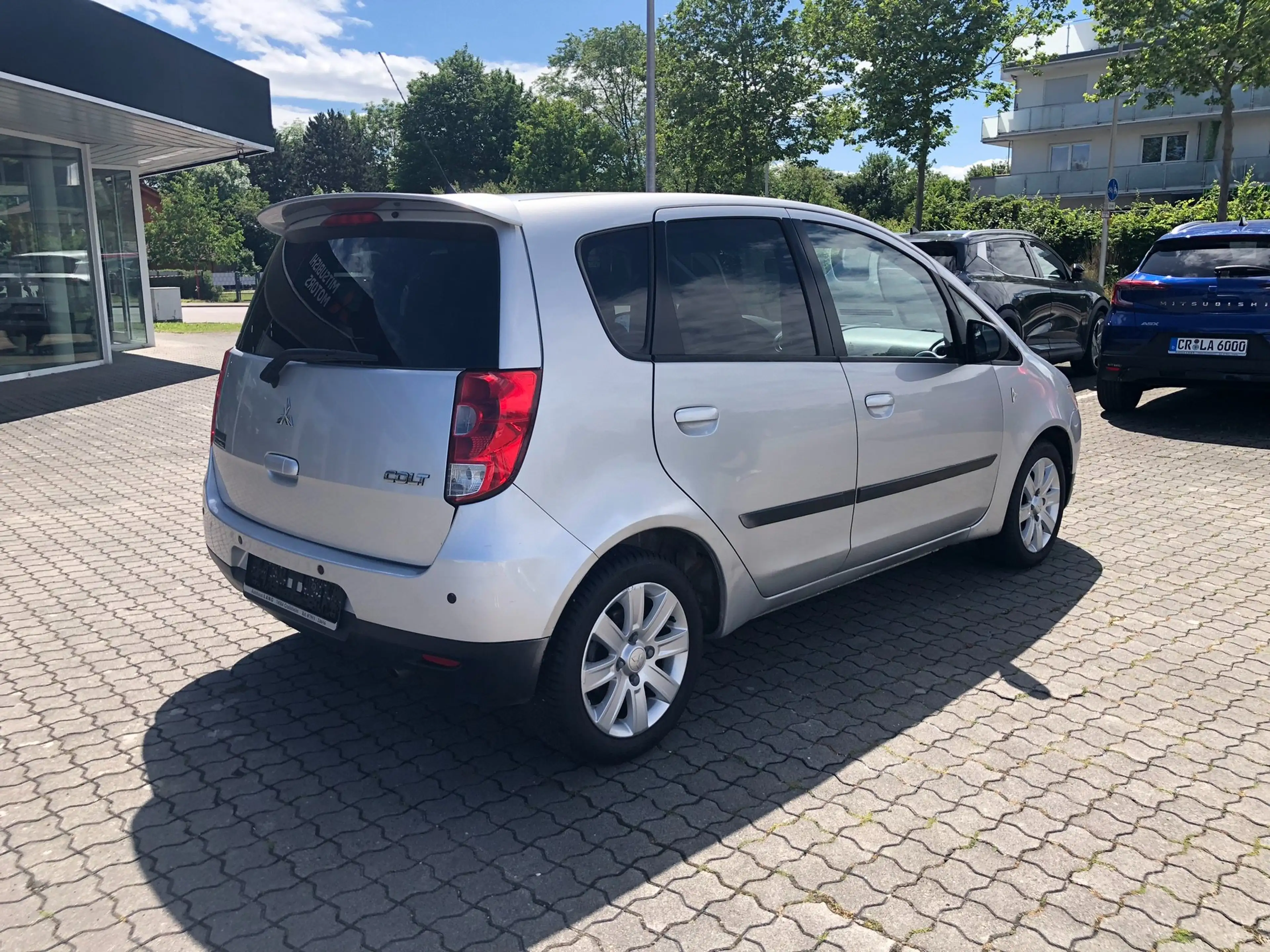 Mitsubishi Colt Colt 3-Türer 1.3 Intense — photo 4