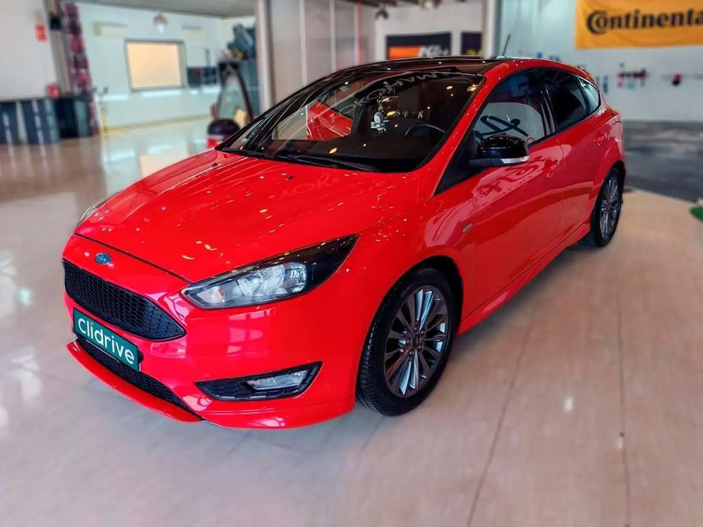 Ford Focus 1.5 Ecoboost ST Line 182 Rojo - 1