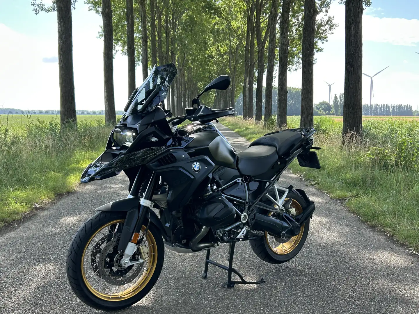 BMW R 1250 GS | 14.500km | NL motor | Dealer onderh. Zwart - 1