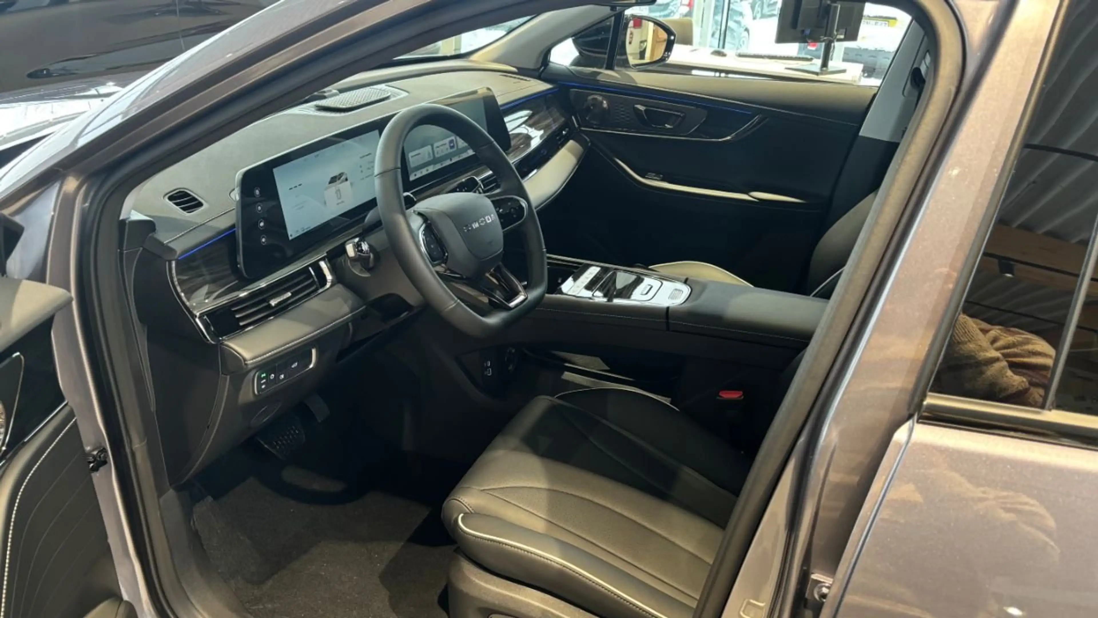 Omoda 5 EV Premium — photo 11