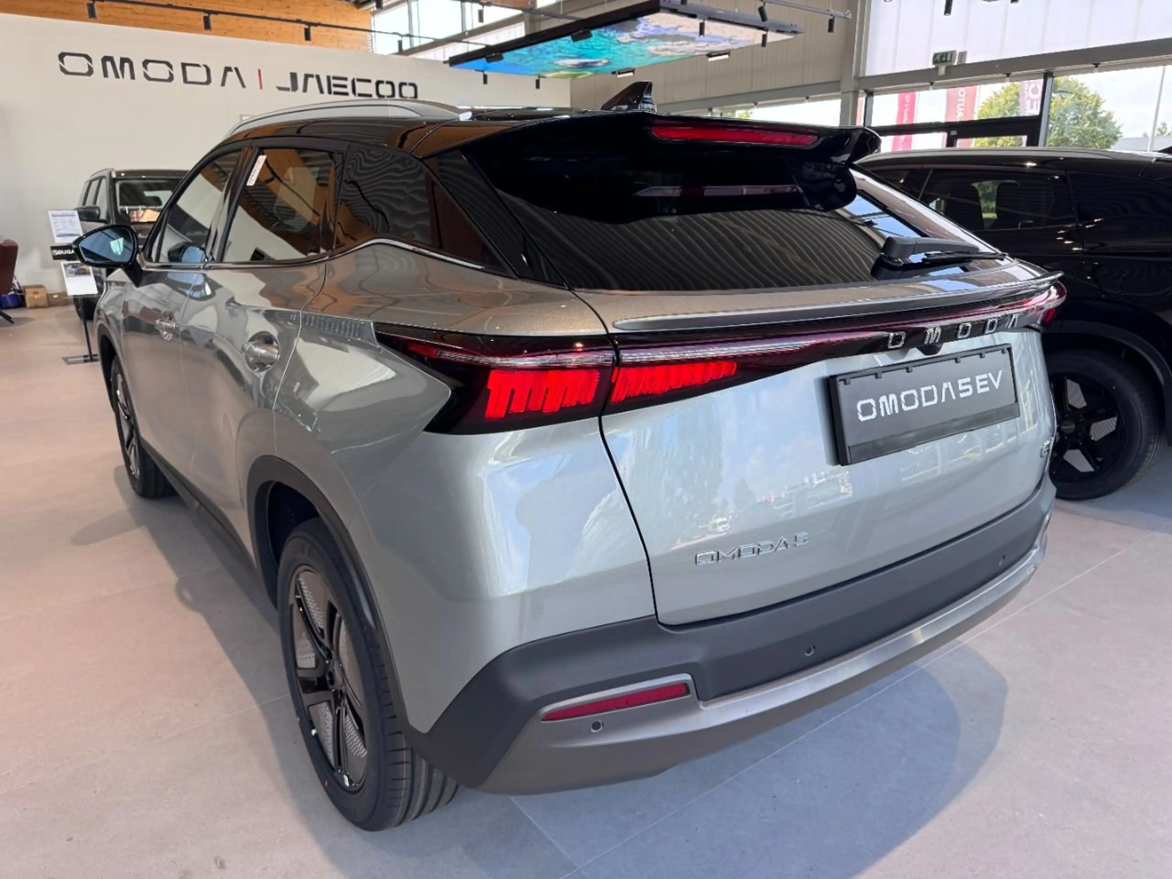 Omoda 5 EV Premium — photo 3