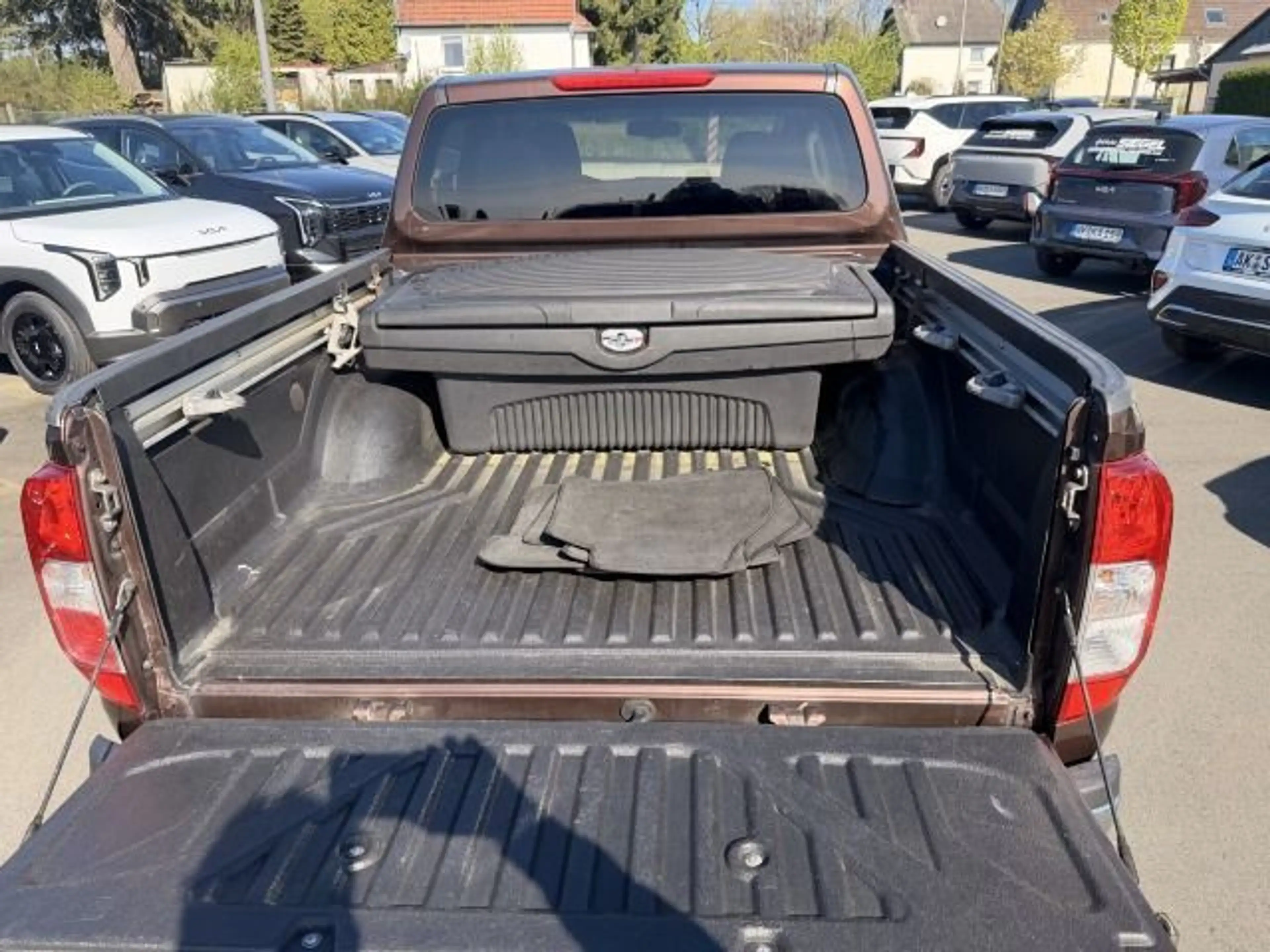Nissan Navara NP300 N-Connecta DC 4x4 Transportbox — photo 7