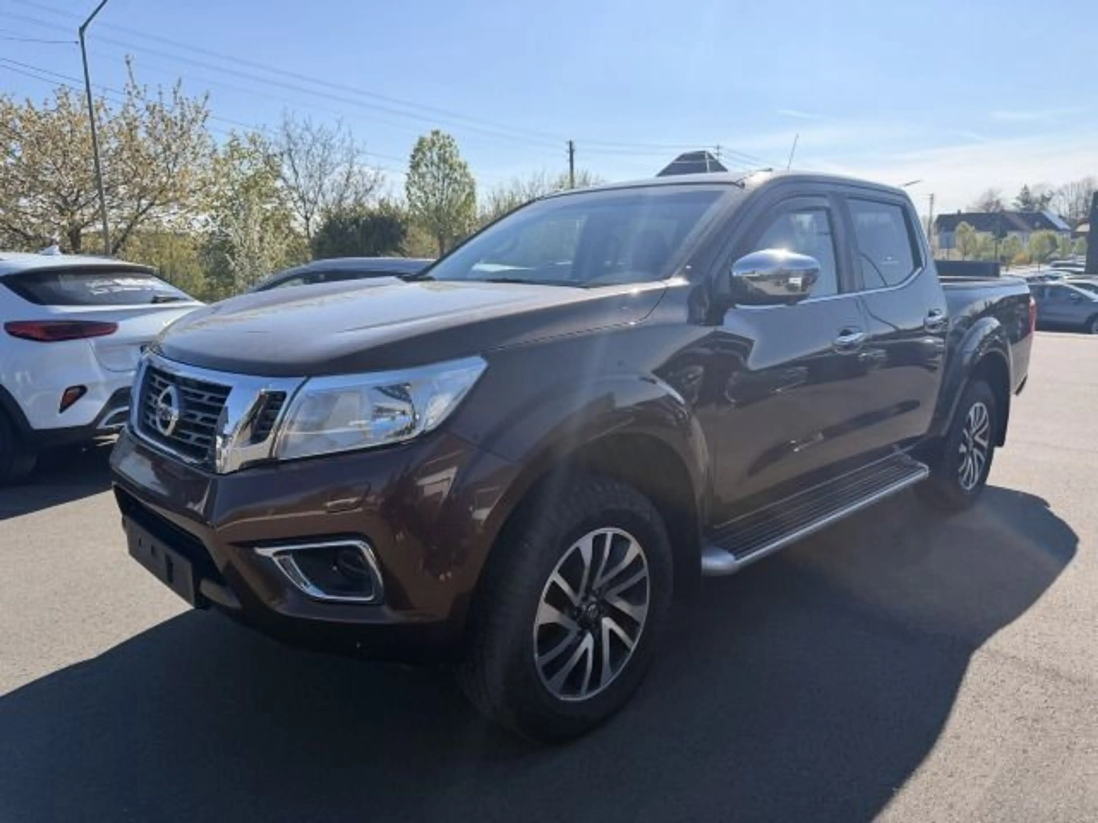 Nissan Navara NP300 N-Connecta DC 4x4 Transportbox — photo 2