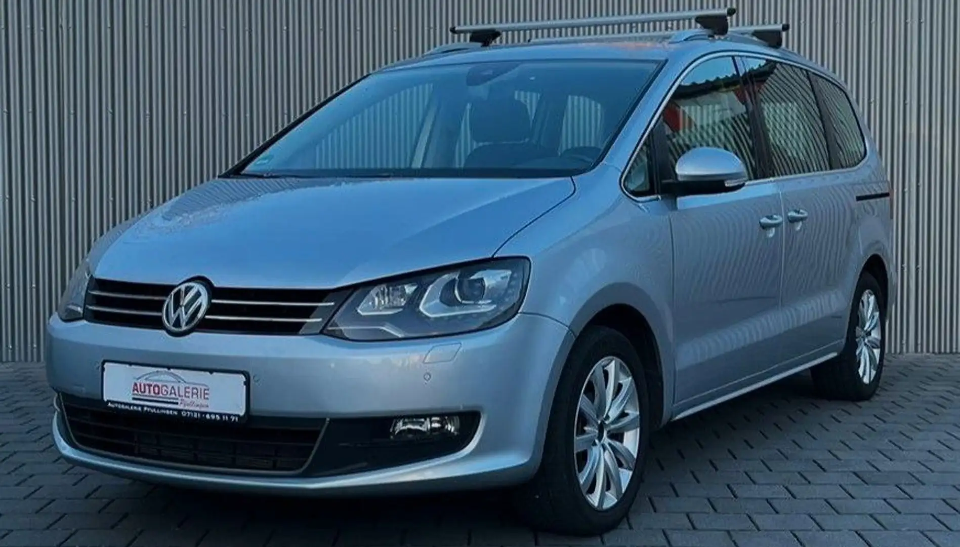 Volkswagen Sharan Highline BMT/Start-Stopp SHZ ACC Plateado - 1