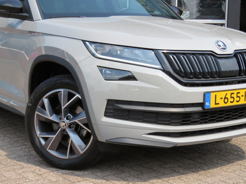 Skoda Kodiaq 1.5 TSI 150pk SPORTLINE / 19 Inch / Trekhaak wegkl — photo 26