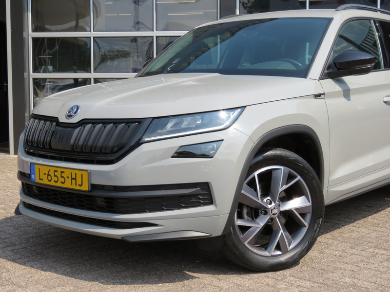 Skoda Kodiaq 1.5 TSI 150pk SPORTLINE / 19 Inch / Trekhaak wegkl — photo 15