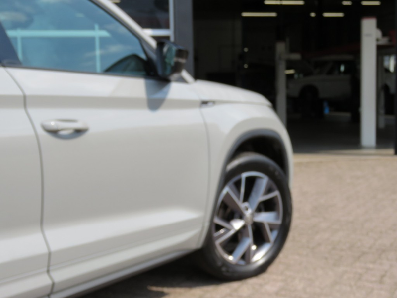 Skoda Kodiaq 1.5 TSI 150pk SPORTLINE / 19 Inch / Trekhaak wegkl — photo 28