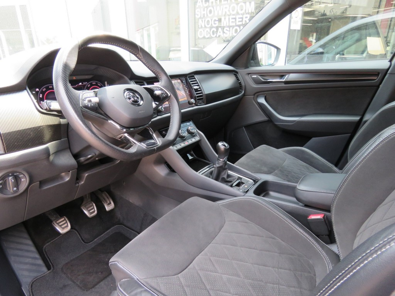 Skoda Kodiaq 1.5 TSI 150pk SPORTLINE / 19 Inch / Trekhaak wegkl — photo 39