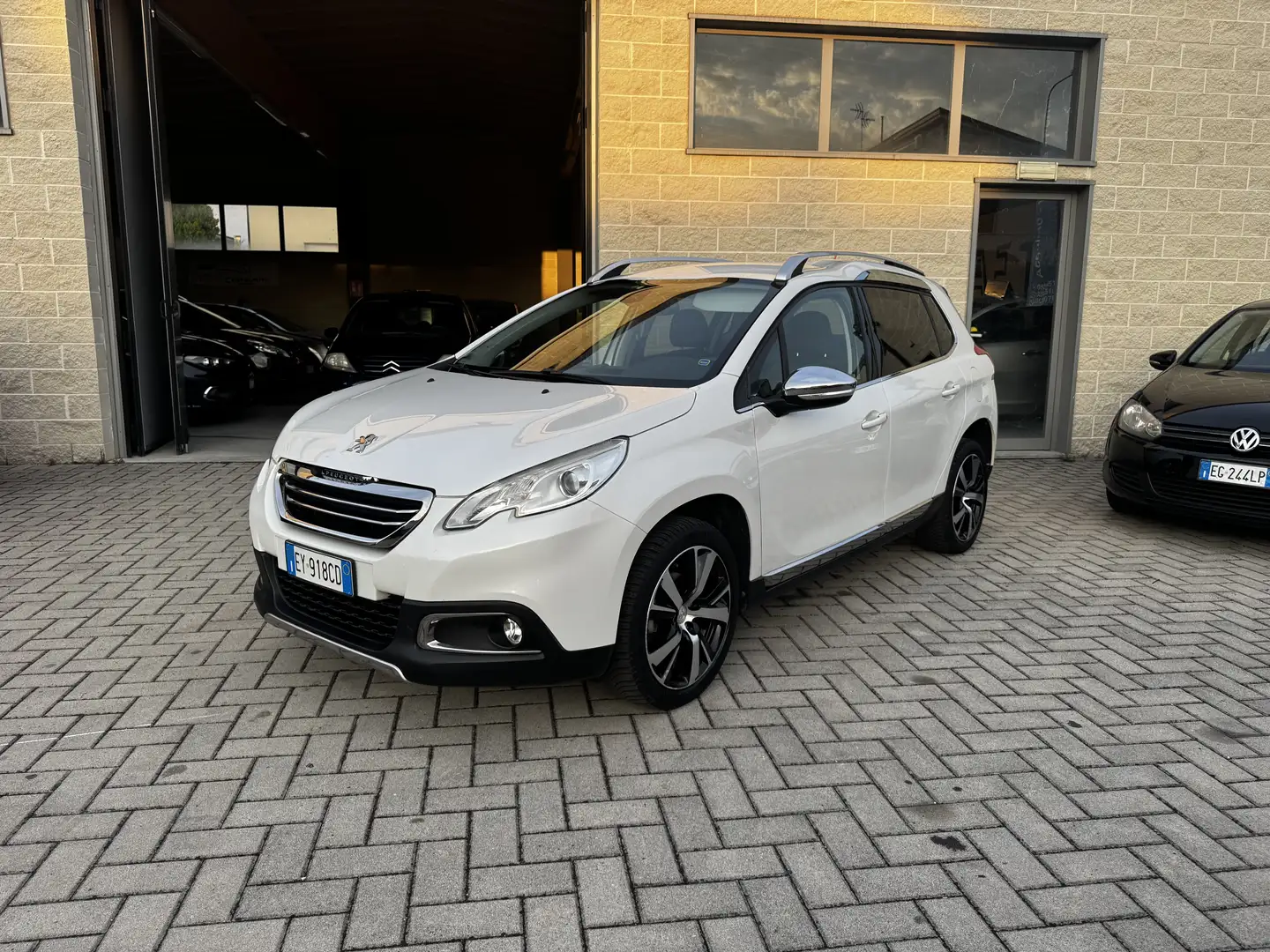 Peugeot 2008 1.6 e-hdi 8v Allure s&s 92cv - 2