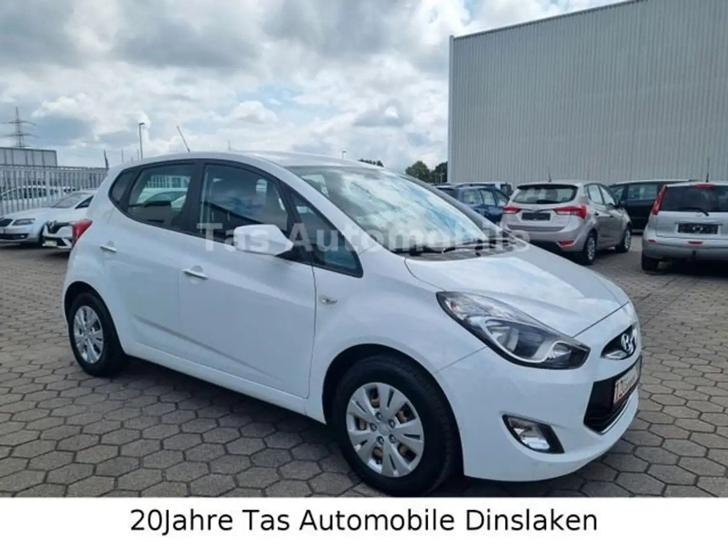 Hyundai iX20 1.4 Fifa World Cup Edition "Scheckheft" Klima-SHZ Alb - 2