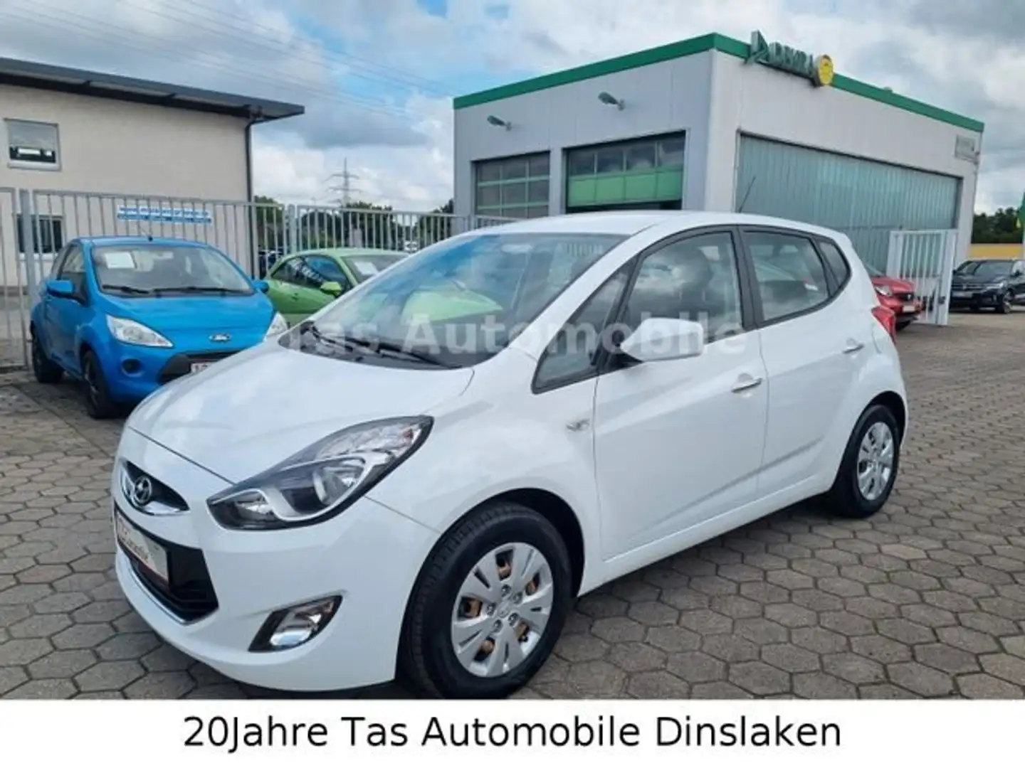 Hyundai iX20 1.4 Fifa World Cup Edition "Scheckheft" Klima-SHZ Alb - 1