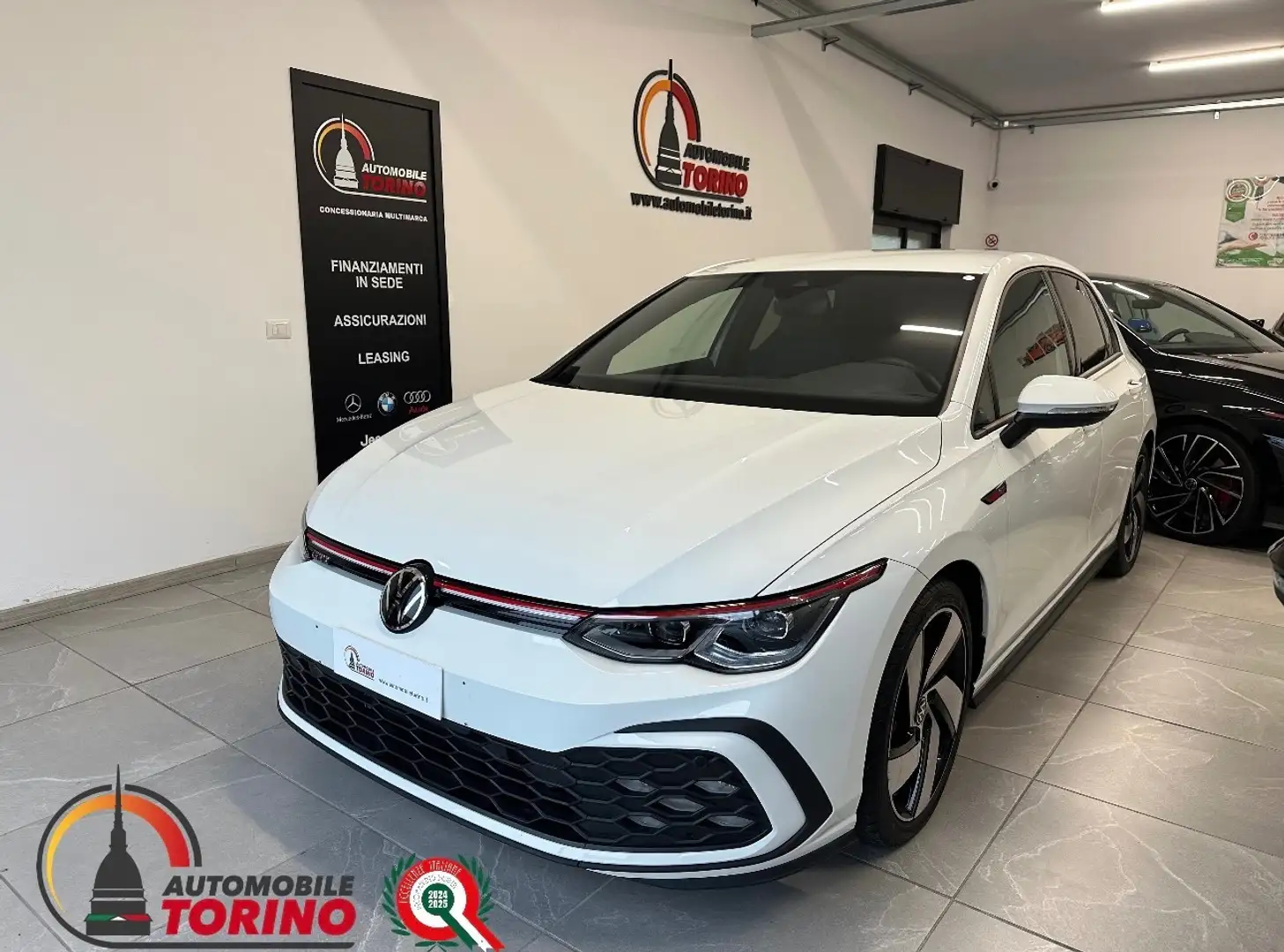 Volkswagen Golf GTI Golf 2.0 TSI GTI DSG PERFORMANCE Белый - 1