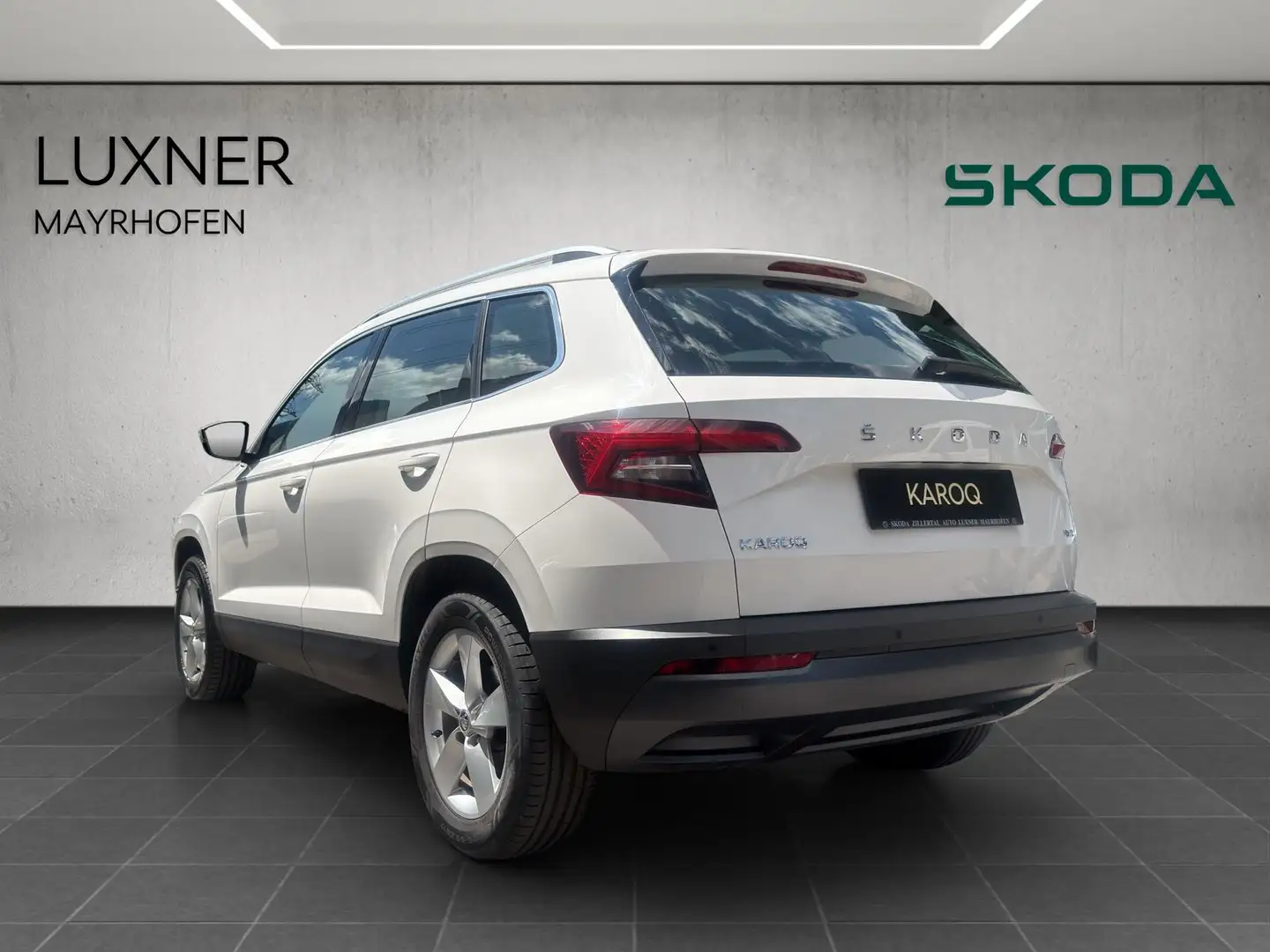Skoda Karoq 4x4 Ambition TDI DSG Weiß - 2