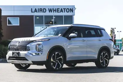 Mitsubishi Outlander Hybrid Plug-in 2025 VUS Blanc Transmission Intégrale Automatique
