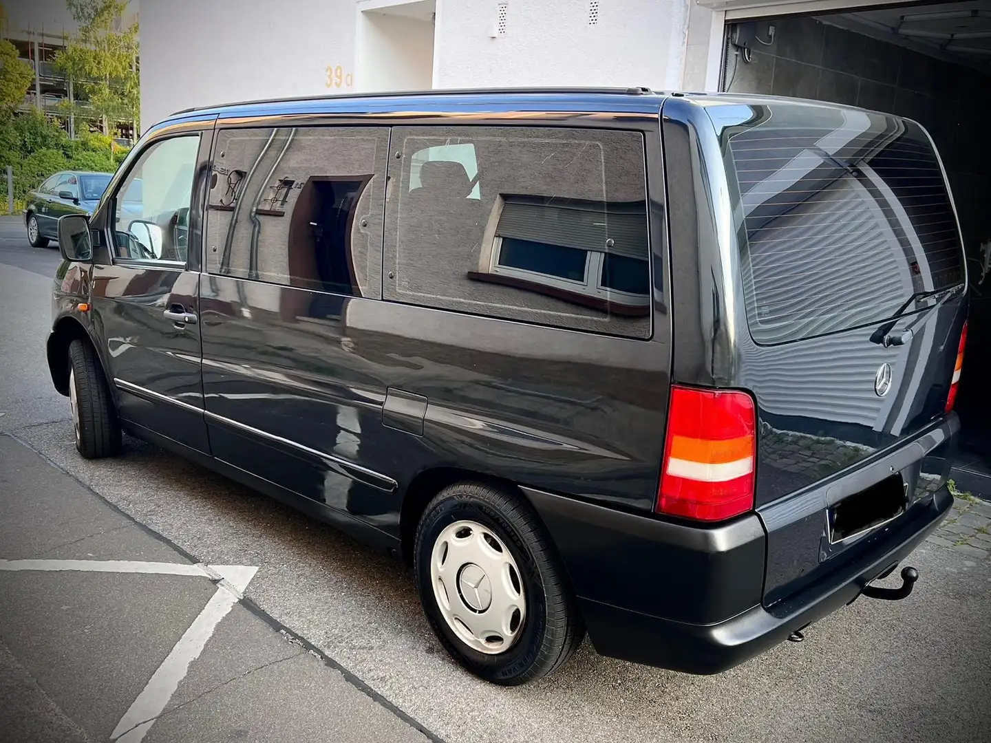 Mercedes-Benz Vito Vito 110 D 074-13 Чёрный - 2