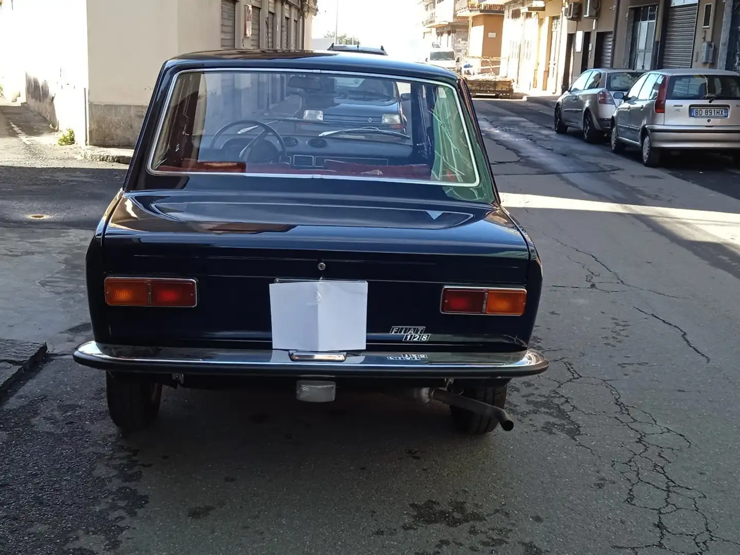 Fiat 128 fiat 128  berlina Modrá - 2