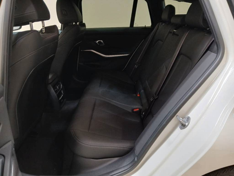 BMW 320 d xDrive M Sport Pro AHK ACC HiFi 360° KZU — photo 12