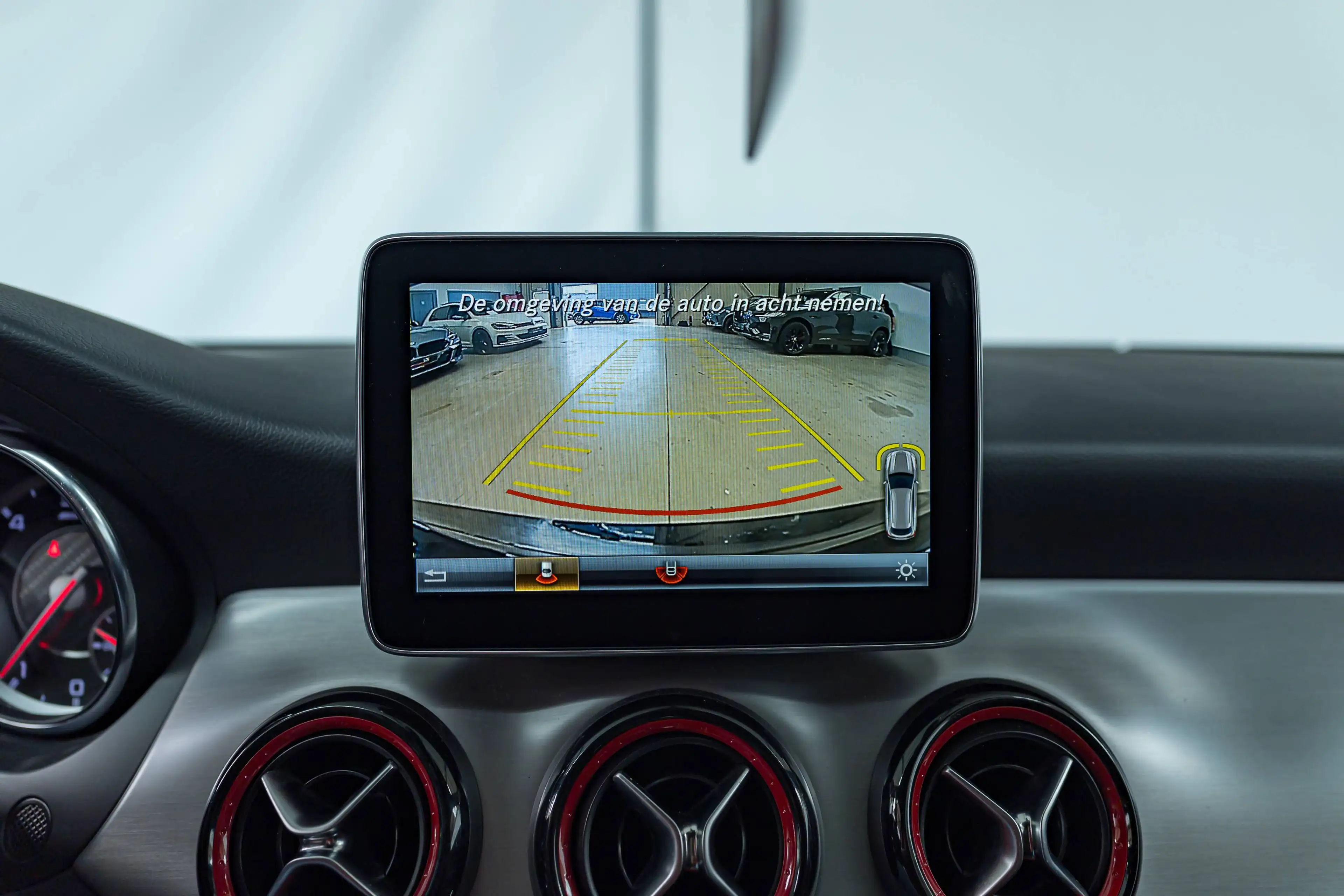 Mercedes-Benz CLA 45 AMG SHOOTING BREAK|4-MATIC|HEATEDSEATS|CAMERA|CC| — photo 32
