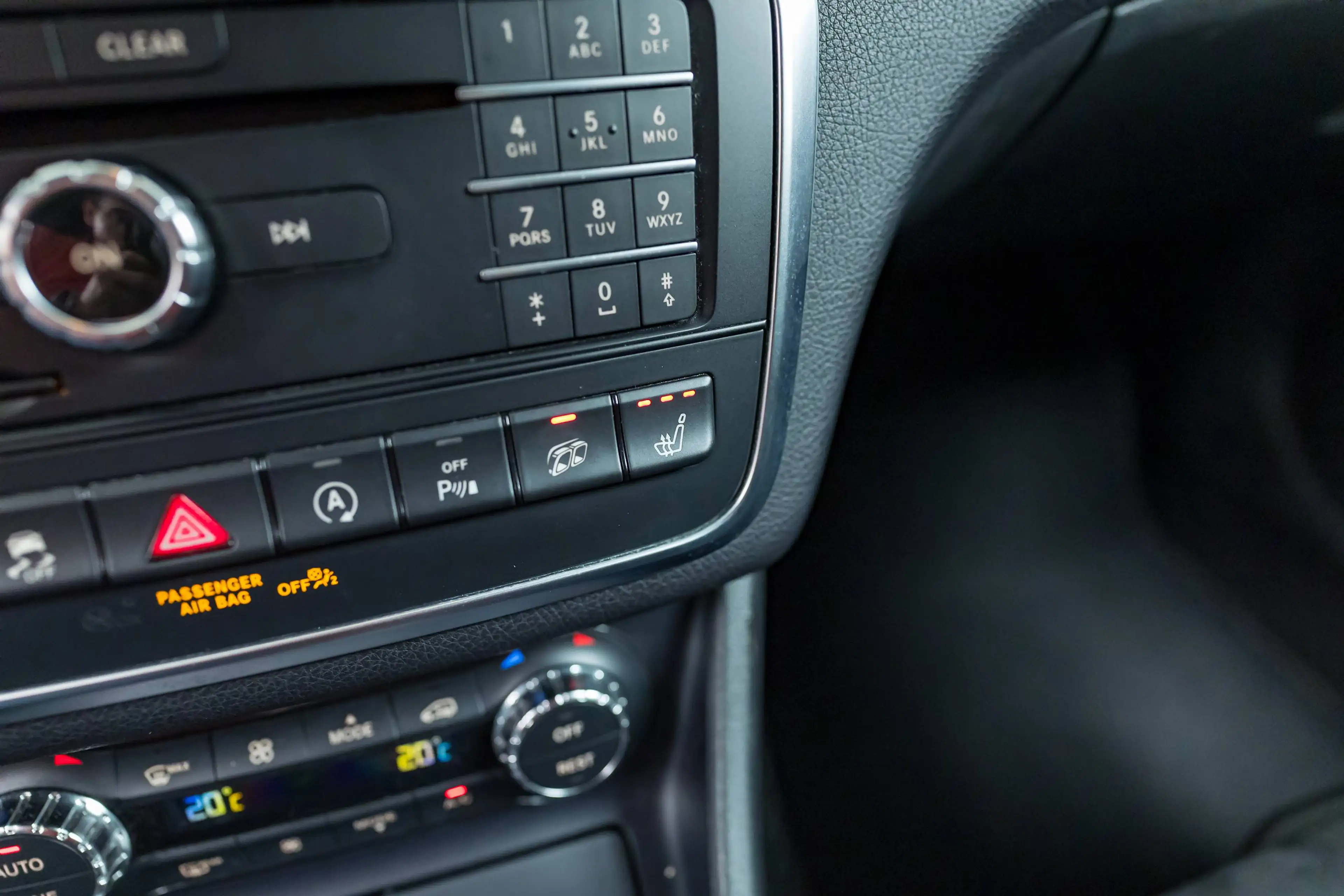 Mercedes-Benz CLA 45 AMG SHOOTING BREAK|4-MATIC|HEATEDSEATS|CAMERA|CC| — photo 37