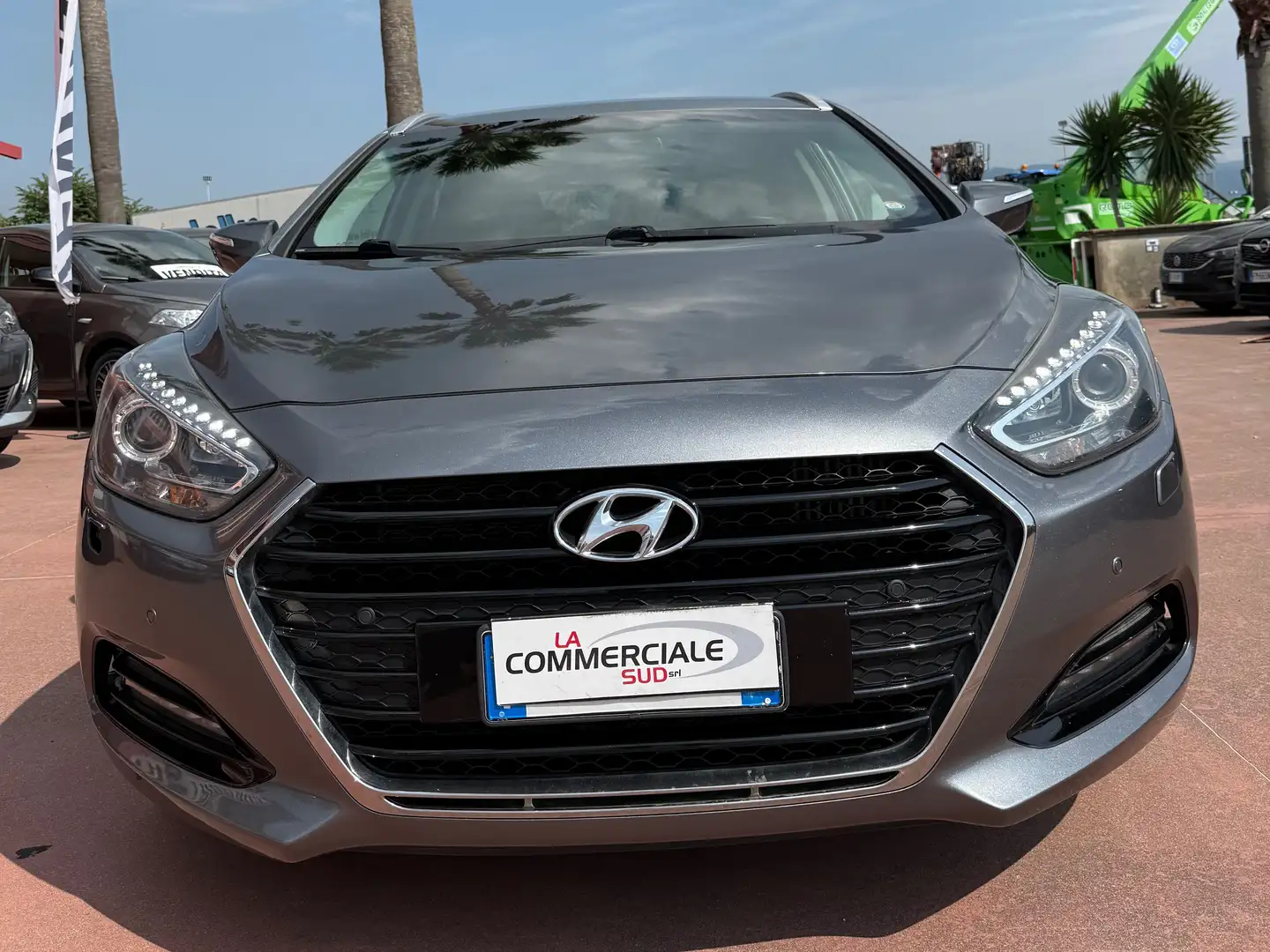 Hyundai i40 i40 Wagon 1.7 crdi Business 141cv auto - 2