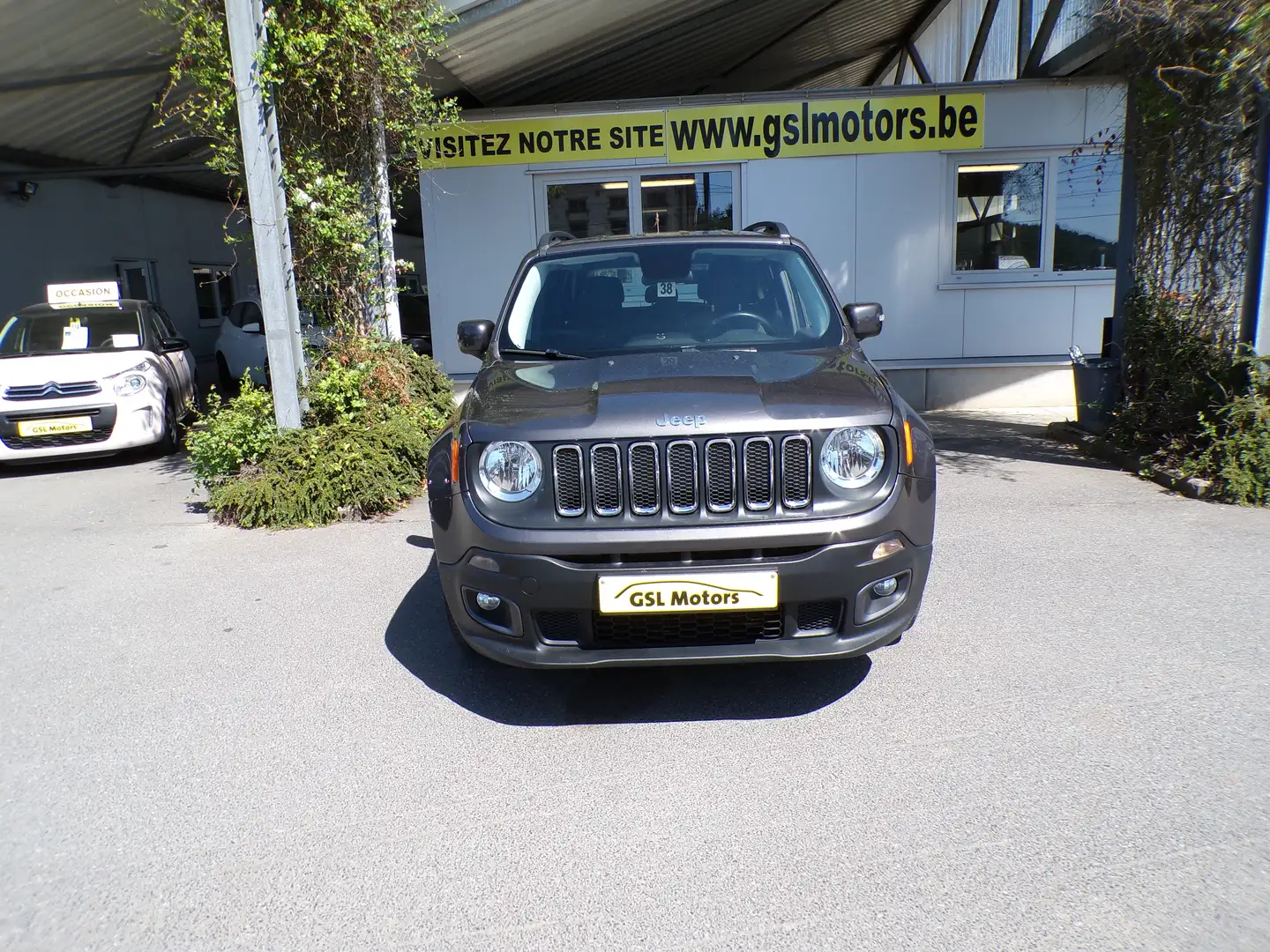 Jeep Renegade 1.6 MJD 115cv gris 11/16 Airco GPS Cruise Capteurs Gris - 2