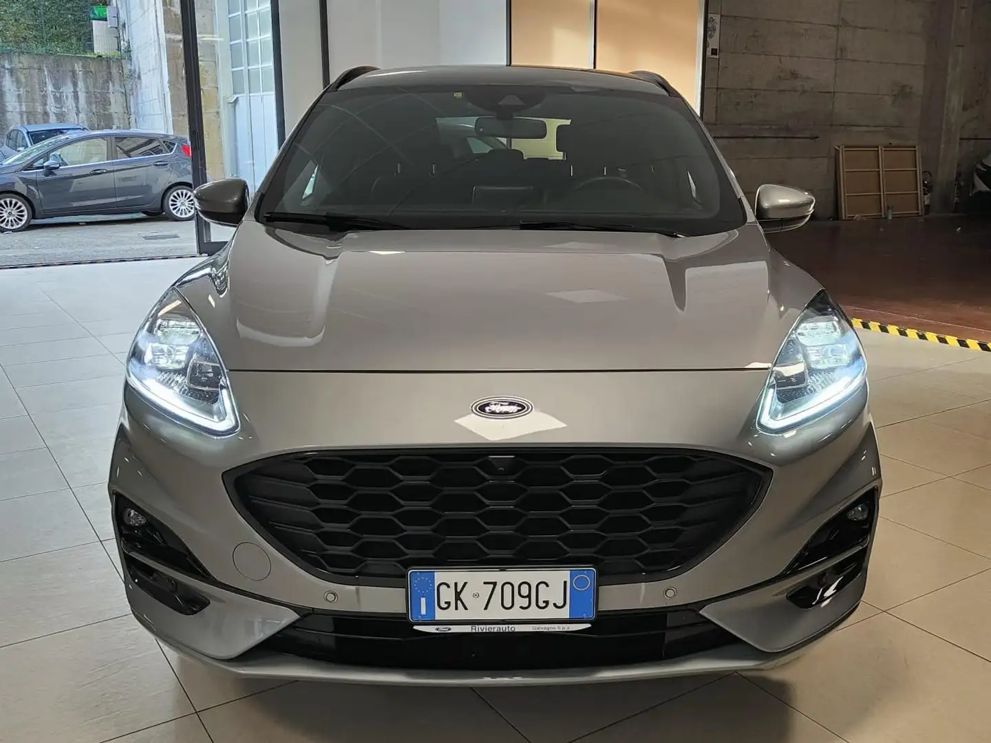 Ford Kuga 2022 ST-LINE X 1.5 ecoblue 120CV C-AUT - PERFETTA Grau - 2