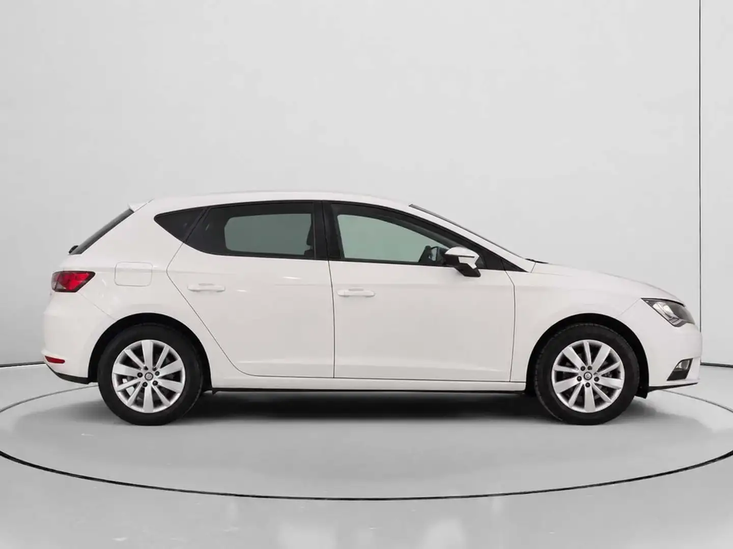 SEAT Leon 1.2 TSI S&S Reference 110 Blanco - 2