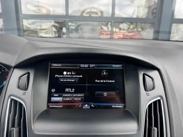 Ford Focus view 18
