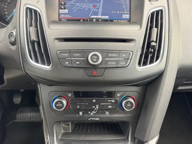Ford Focus view 21