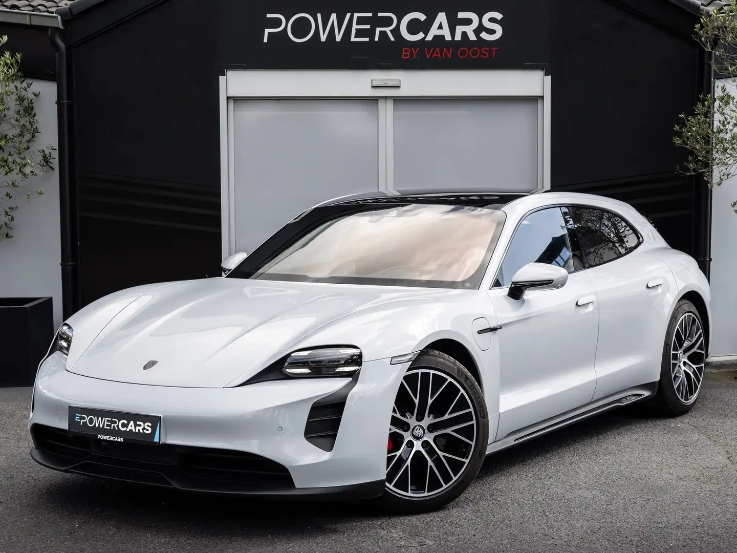 Porsche Taycan Sport Turismo GTS | 360 | BOSE | HUD | PDCC | HP Argintiu - 1