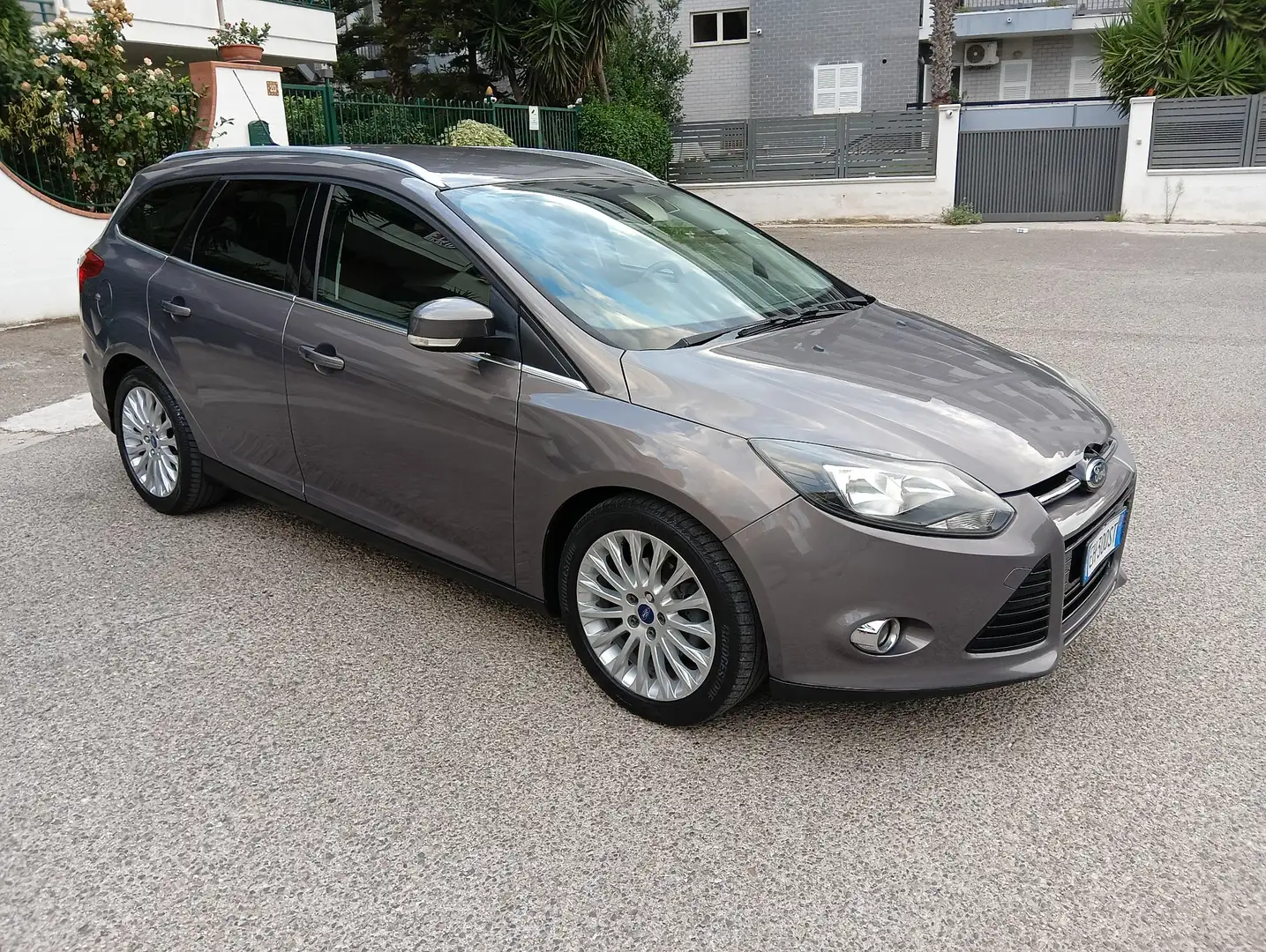 Ford Focus SW 1.6 tdci Titanium 115cv km 130000! - 1