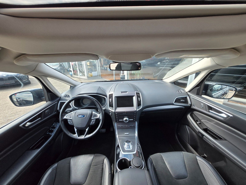 Ford S-Max S-MAX Titanium 7-Sitzer/TOT/PANO/KAMERA — photo 13