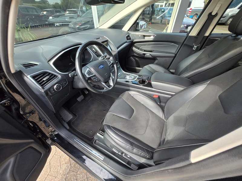 Ford S-Max S-MAX Titanium 7-Sitzer/TOT/PANO/KAMERA — photo 10