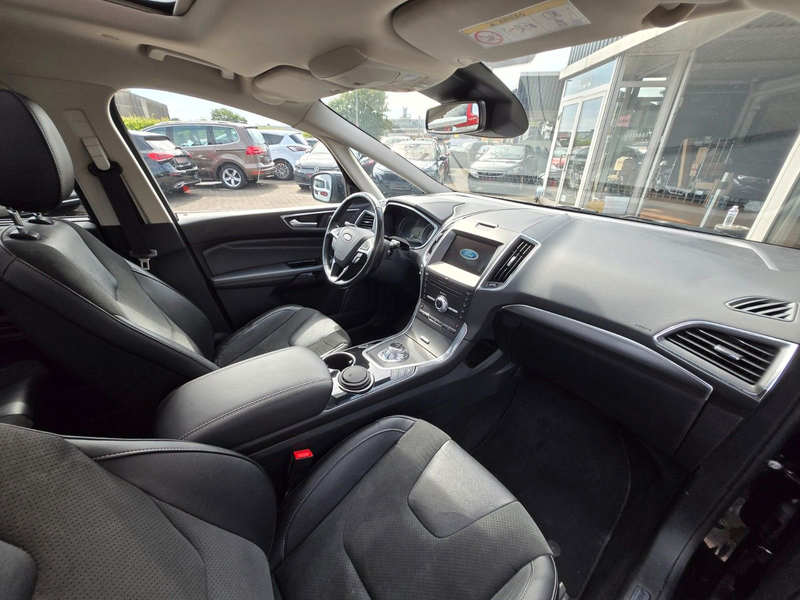Ford S-Max S-MAX Titanium 7-Sitzer/TOT/PANO/KAMERA — photo 12