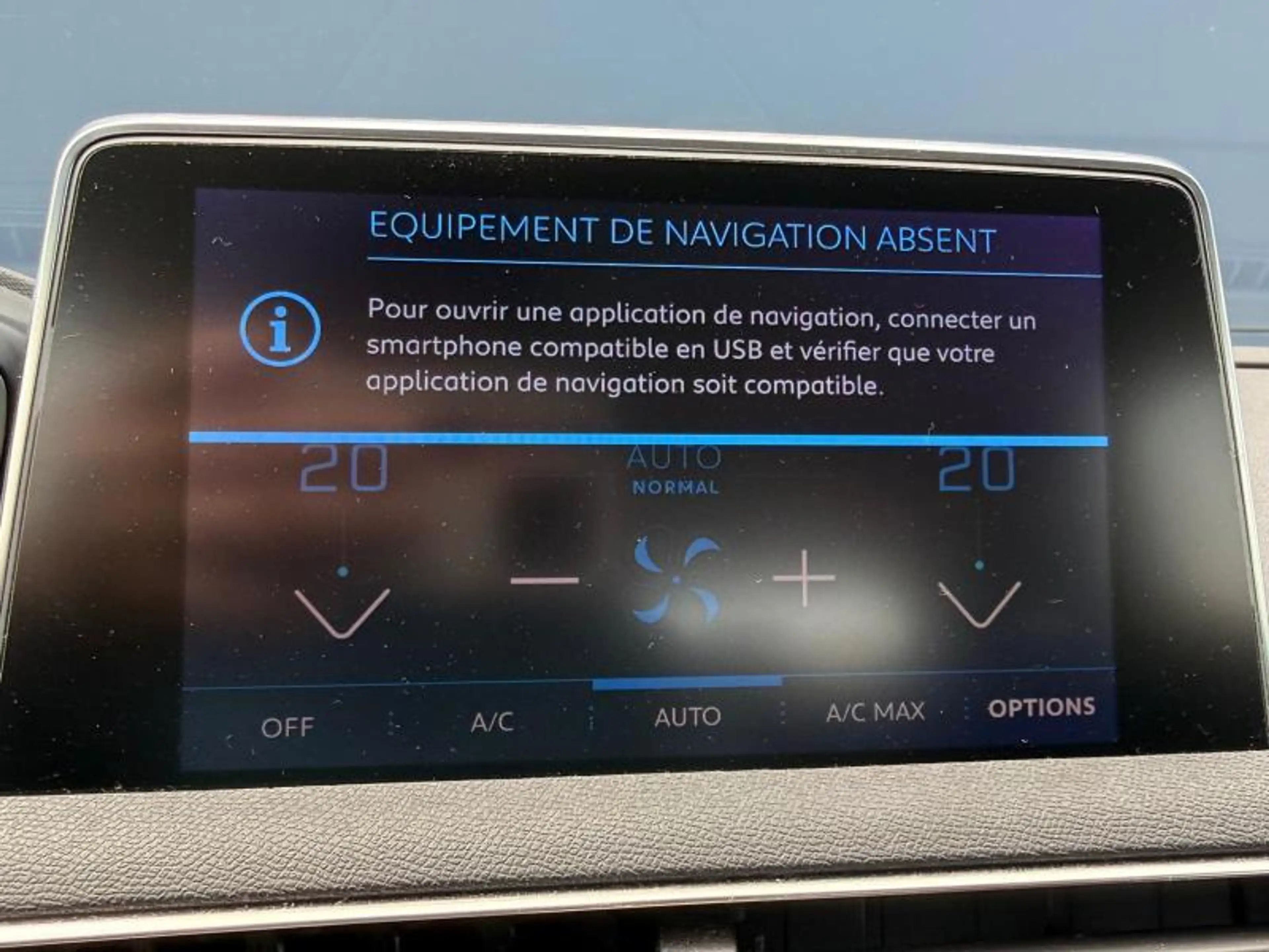 Peugeot 5008 Active — photo 13