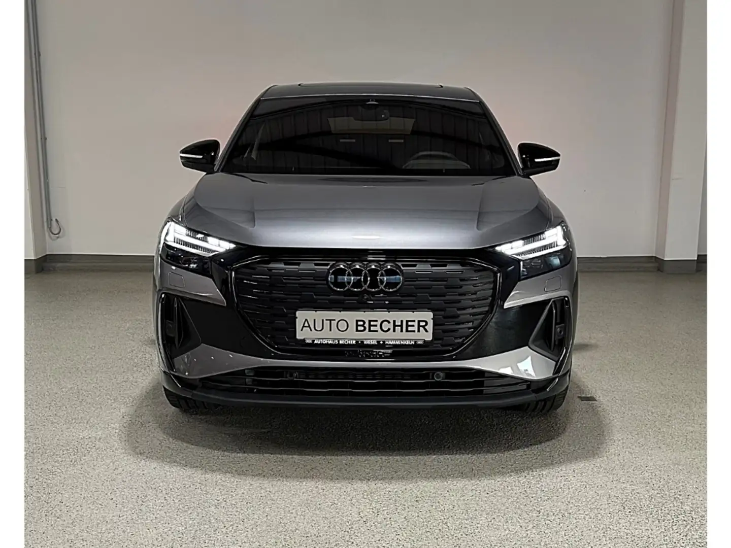 Audi Q4 e-tron Sportback 40 /AHK/Matrix/Pano/Sonos Grau - 2