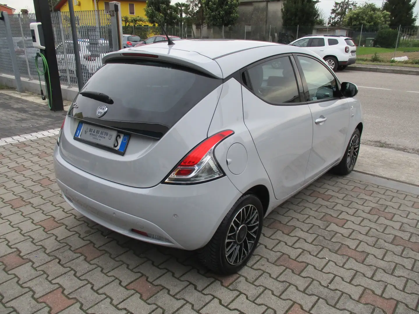 Lancia Ypsilon Ypsilon 1.2 Mya 69cv Grigio - 2