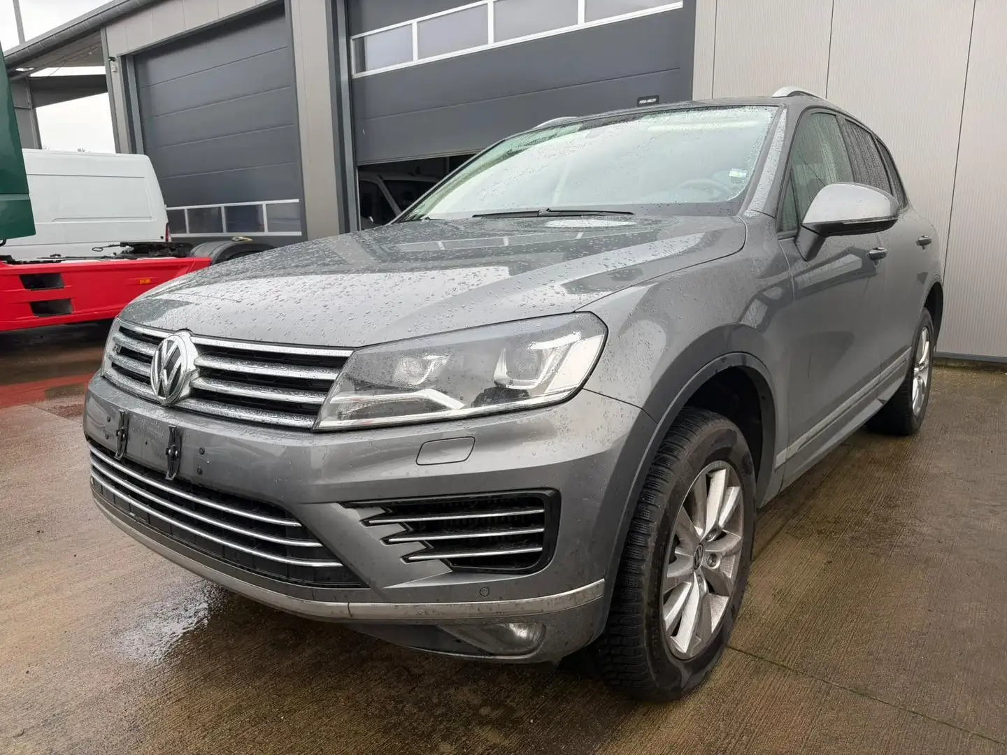 Volkswagen Touareg V6 TDI Terrain Tech 4Motion*R-LINE*LUFT* Gris - 1