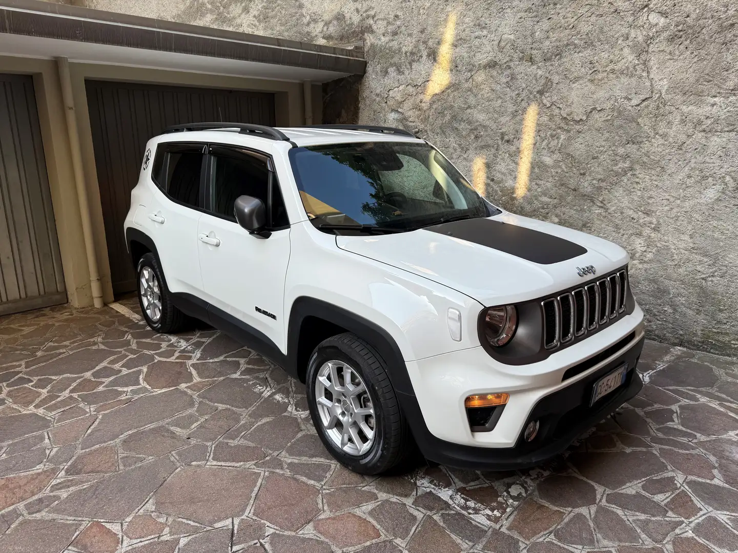 Jeep Renegade 1.3 T4 4xe Bílá - 1