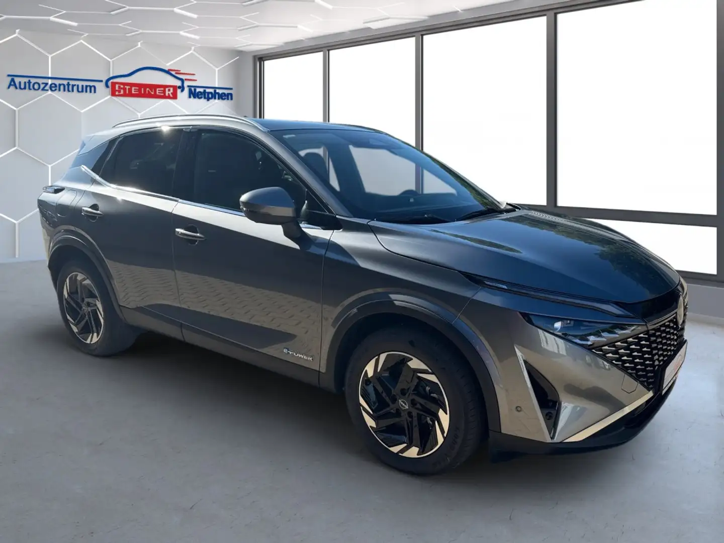 Nissan Qashqai 1.5 e-Power 190PS N-Connecta Pano HeadUp Klima Gris - 2
