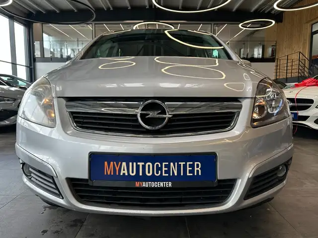 Opel Zafira view 19