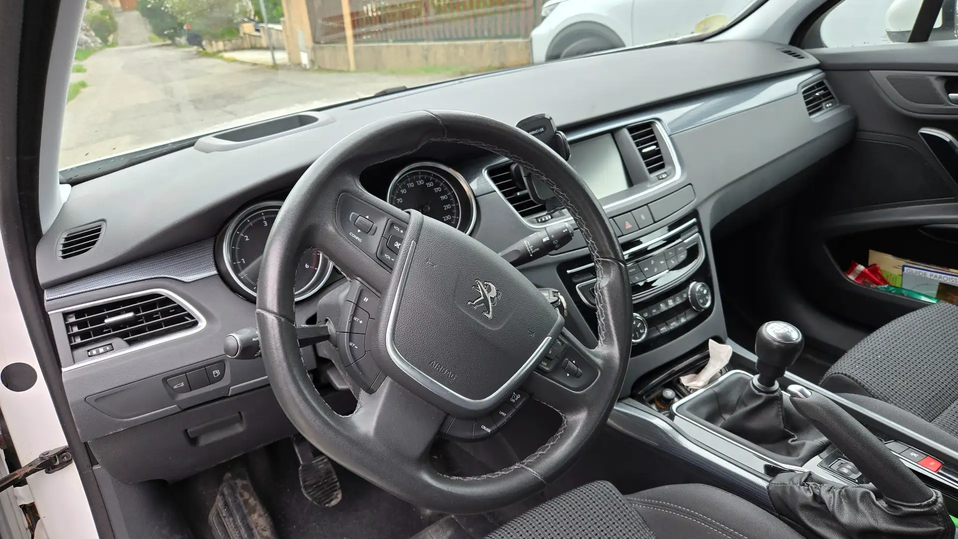 Peugeot 508 508 SW 1.6 BlueHDi 120ch S Alb - 2
