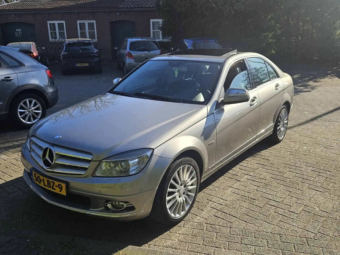 Mercedes-Benz C 200 avantgarde Beige - 1