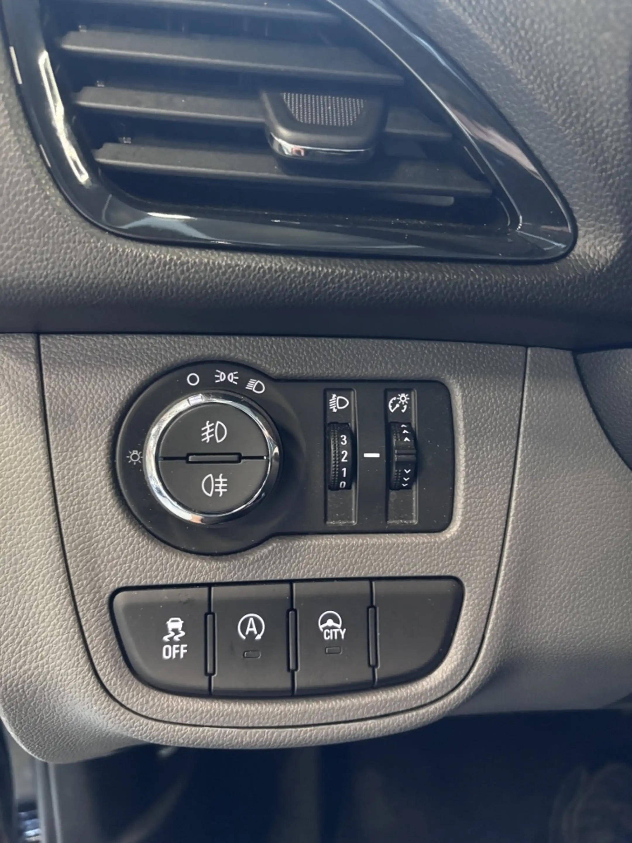 Opel Karl 1.0 ecoFL Trekhaak | Stuurverwarming | Stoelverwar — photo 17