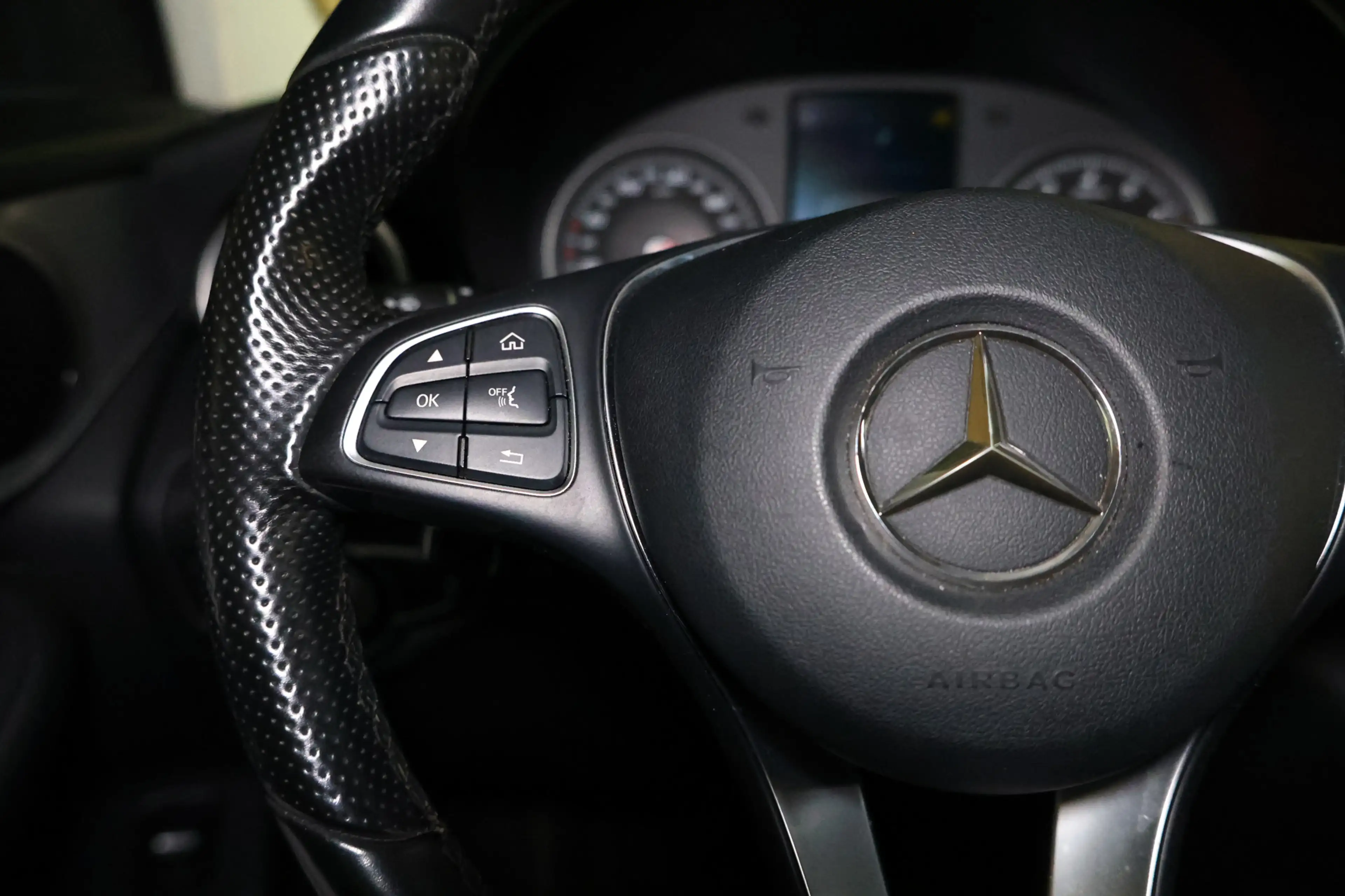 Mercedes-Benz GLC 250 4MATIC Sport Edition Premium Plus NAVI CLIMA CAMER — photo 14